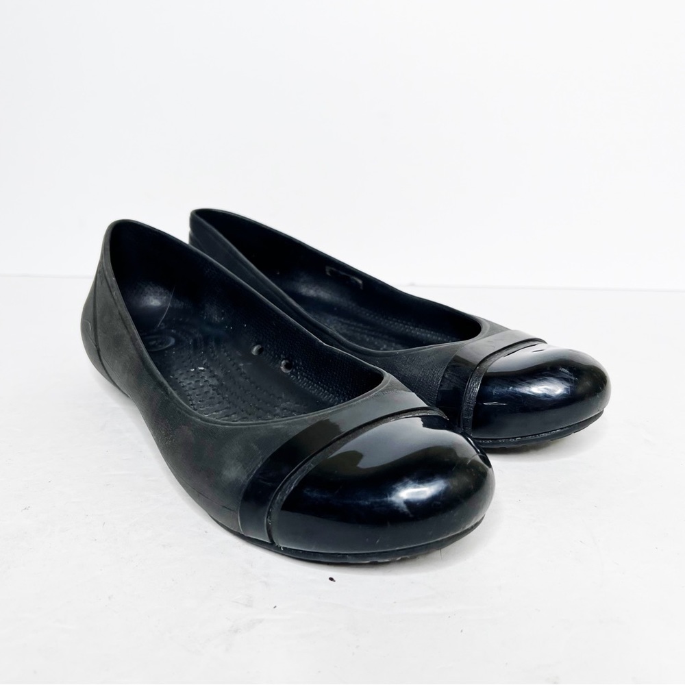 Black Women's Flats